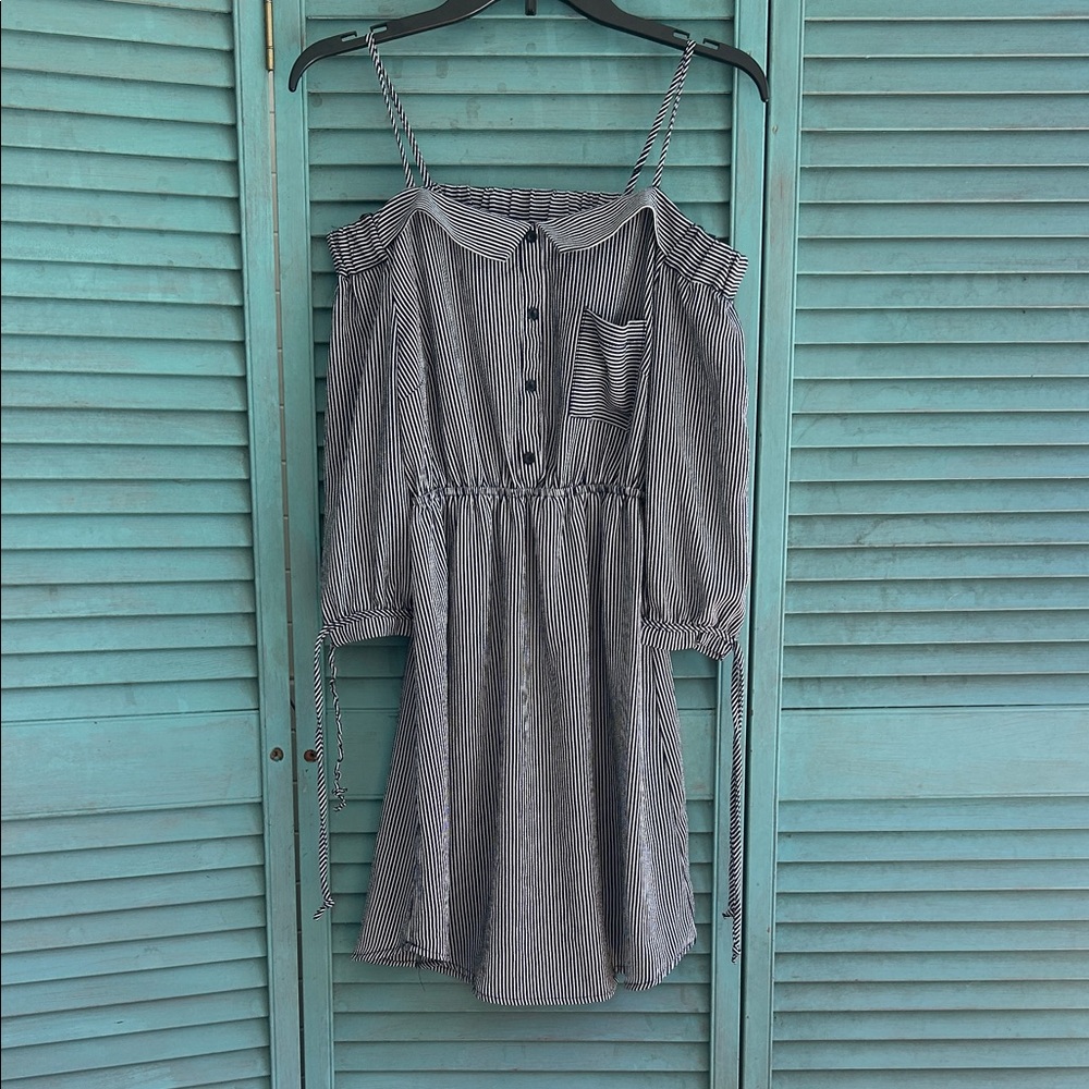 Monteau Black and White Striped Long Sleeve Dress